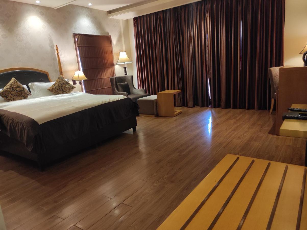 Regenta Resort Bharatpur, Fatehpur Sikri Road Εξωτερικό φωτογραφία